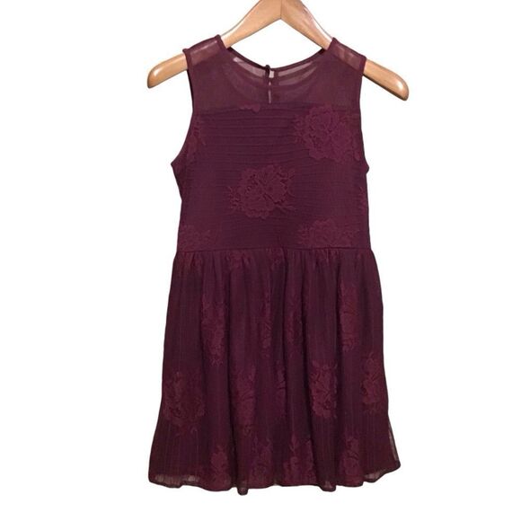 Place The Children’s Place Burgundy Lace Dress 16 - Picture 1 of 8